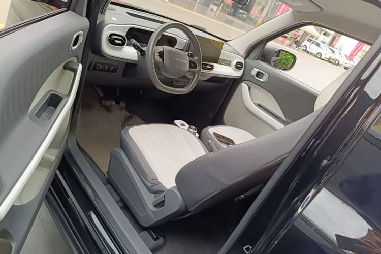 Used Geely Galaxy Panda 2025 210km Panda Kart Left Front Seat
