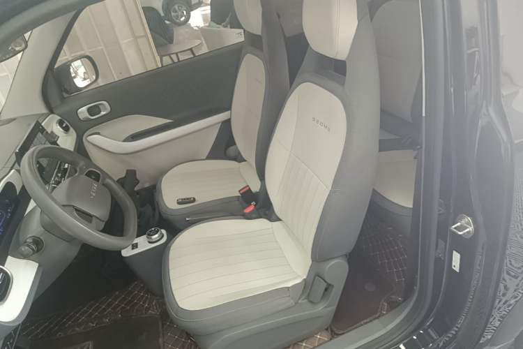 Used Geely Galaxy Panda 2025 210km Panda Kart Left Front Seat