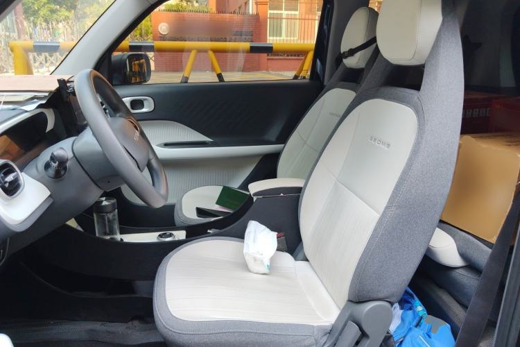 Used Geely Galaxy Panda 2025 210km Panda Kart Left Front Seat