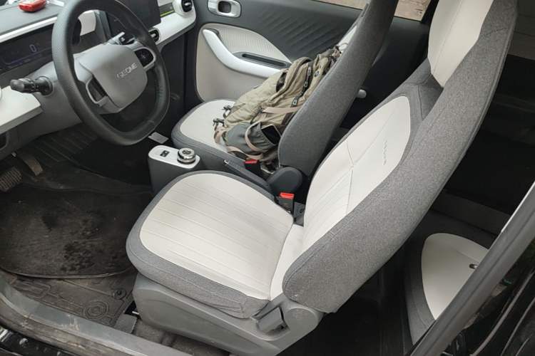 Used Geely Galaxy Panda 2025 210km Panda Kart Left Front Seat