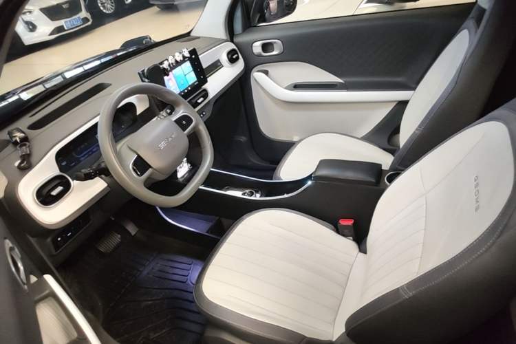 Used Geely Galaxy Panda 2025 210km Panda Kart Left Front Seat