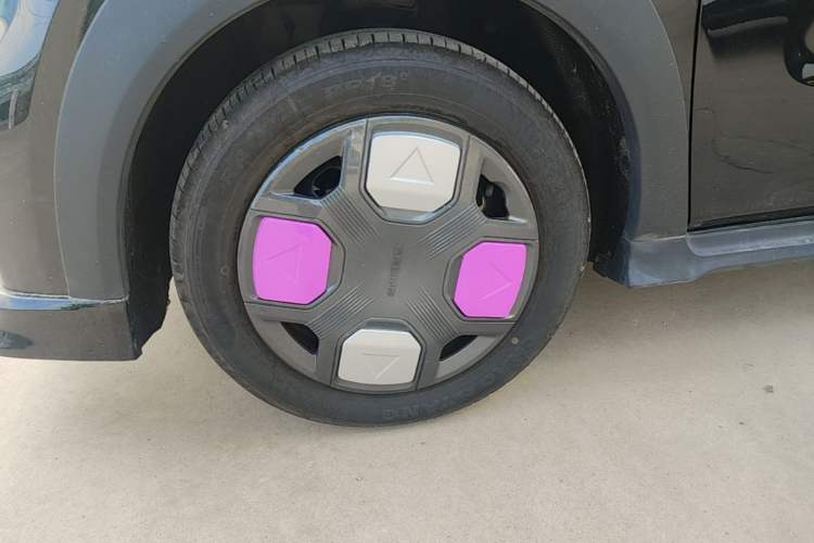 Used Geely Galaxy Panda 2025 210km Panda Kart Left Front Wheel Hub
