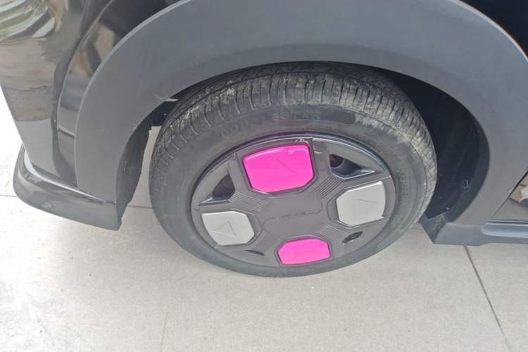 Used Geely Galaxy Panda 2025 210km Panda Kart Left Front Wheel Hub