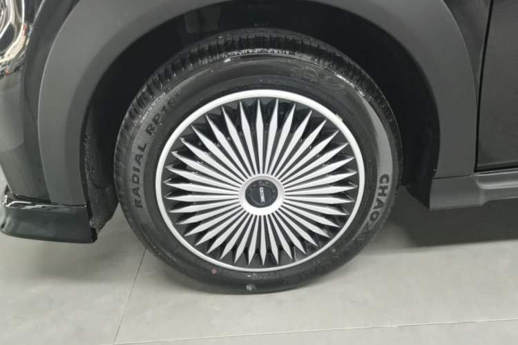 Used Geely Galaxy Panda 2025 210km Panda Kart Left Front Wheel Hub