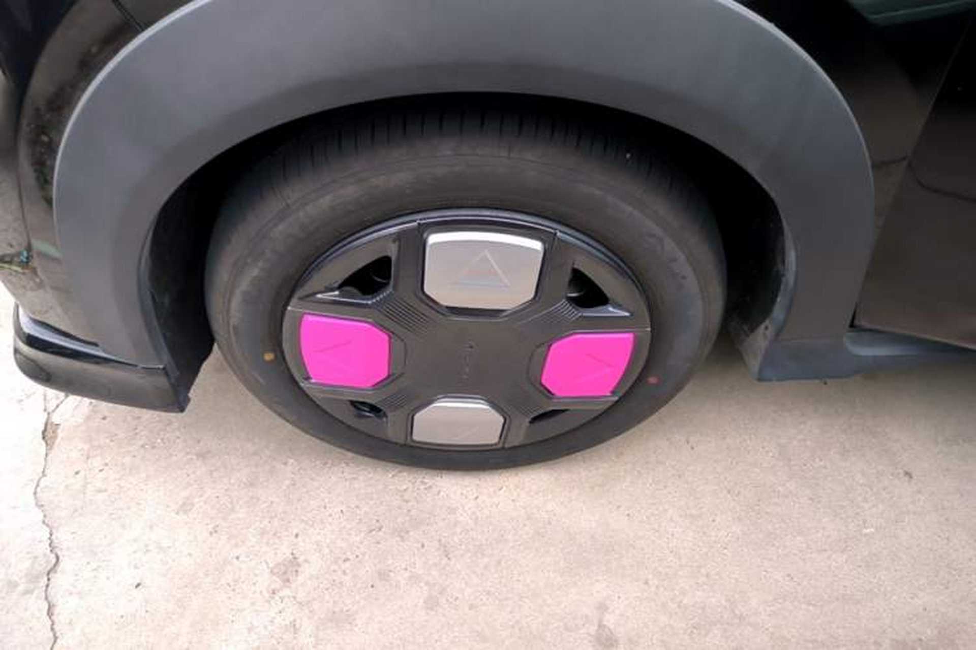 Used Geely Galaxy Panda 2025 210km Panda Kart Left Front Wheel Hub