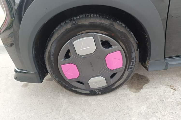 Used Geely Galaxy Panda 2025 210km Panda Kart Left Front Wheel Hub