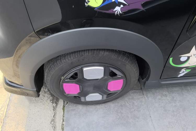 Used Geely Galaxy Panda 2025 210km Panda Kart Left Front Wheel Hub