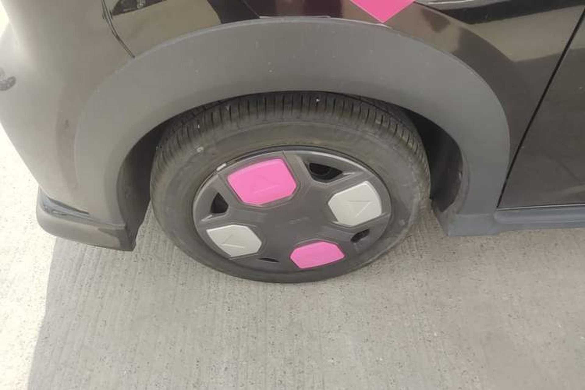 Used Geely Galaxy Panda 2025 210km Panda Kart Left Front Wheel Hub