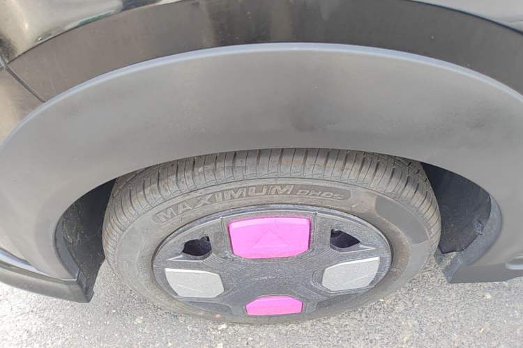 Used Geely Galaxy Panda 2025 210km Panda Kart Left Front Wheel Hub