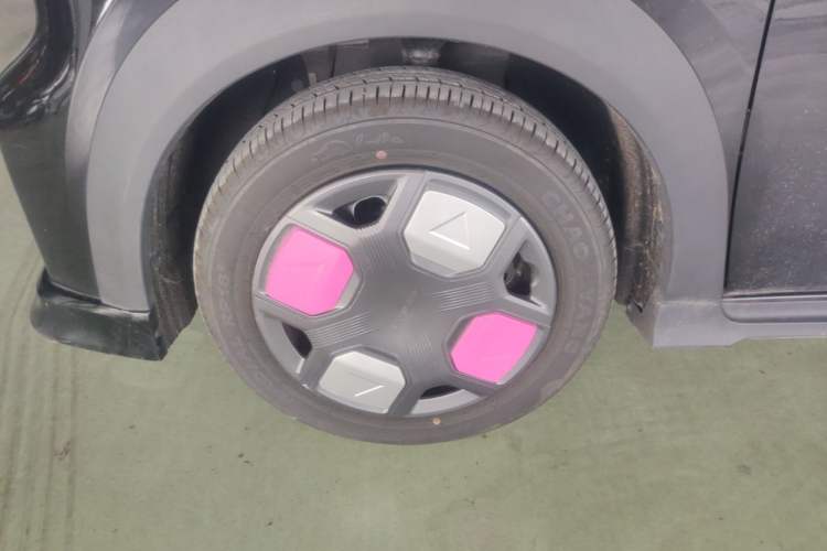 Used Geely Galaxy Panda 2025 210km Panda Kart Left Front Wheel Hub