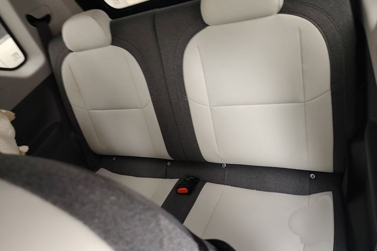 Used Geely Galaxy Panda 2025 210km Panda Kart Left Rear Seat