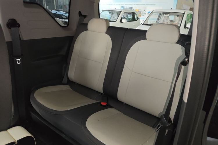 Used Geely Galaxy Panda 2025 210km Panda Kart Left Rear Seat