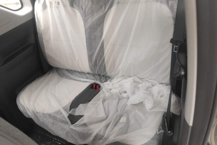 Used Geely Galaxy Panda 2025 210km Panda Kart Left Rear Seat
