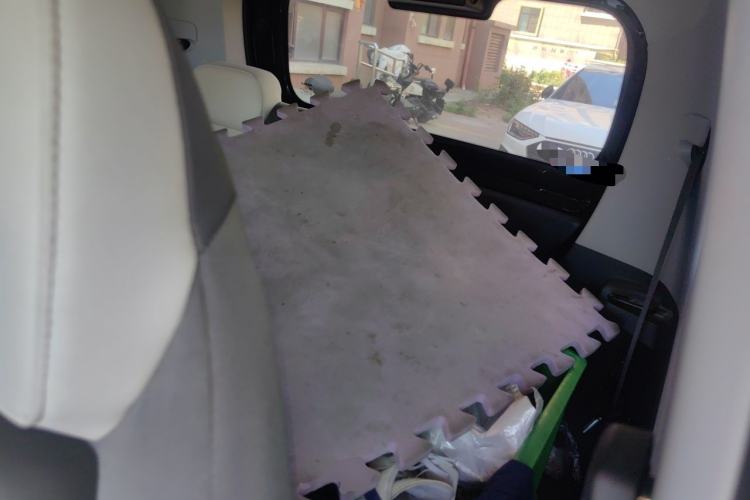 Used Geely Galaxy Panda 2025 210km Panda Kart Left Rear Seat