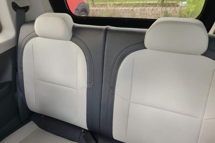 Used Geely Galaxy Panda 2025 210km Panda Kart Left Rear Seat