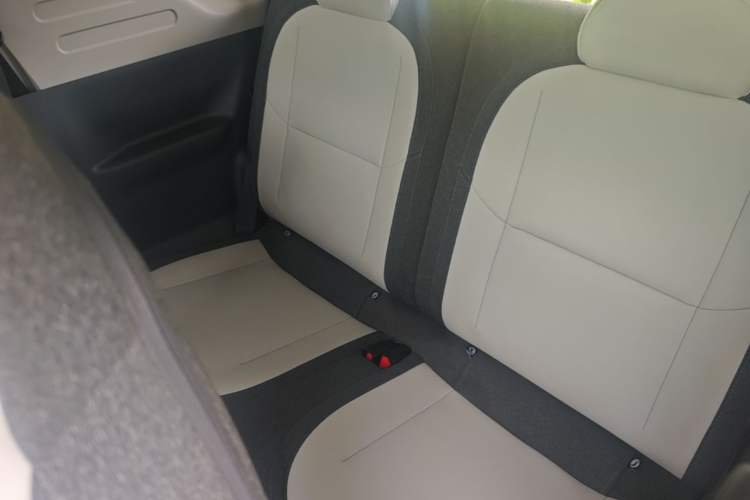 Used Geely Galaxy Panda 2025 210km Panda Kart Left Rear Seat