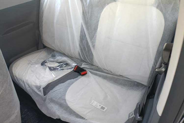 Used Geely Galaxy Panda 2025 210km Panda Kart Left Rear Seat