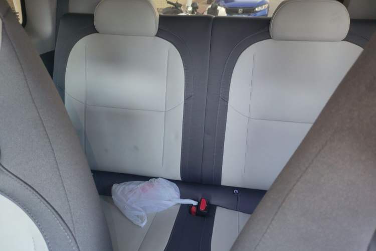Used Geely Galaxy Panda 2025 210km Panda Kart Left Rear Seat