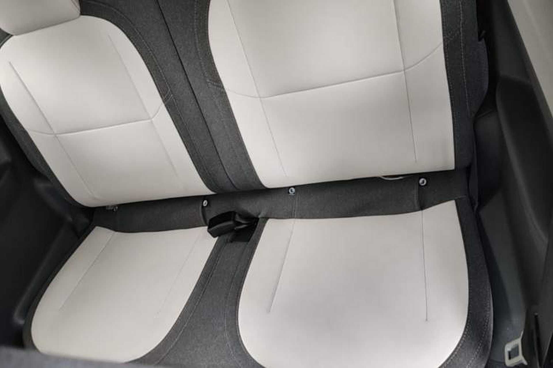 Used Geely Galaxy Panda 2025 210km Panda Kart Left Rear Seat