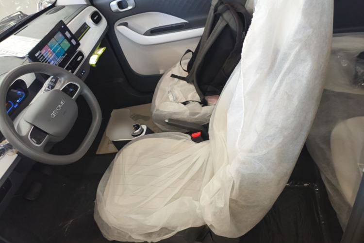 Used Geely Galaxy Panda 2025 210km Panda Kart Left Rear Seat
