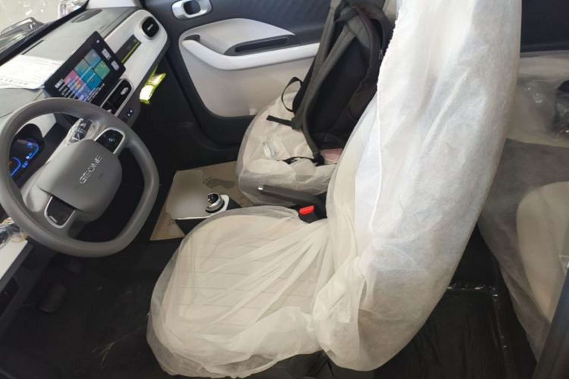 Used Geely Galaxy Panda 2025 210km Panda Kart Left Rear Seat