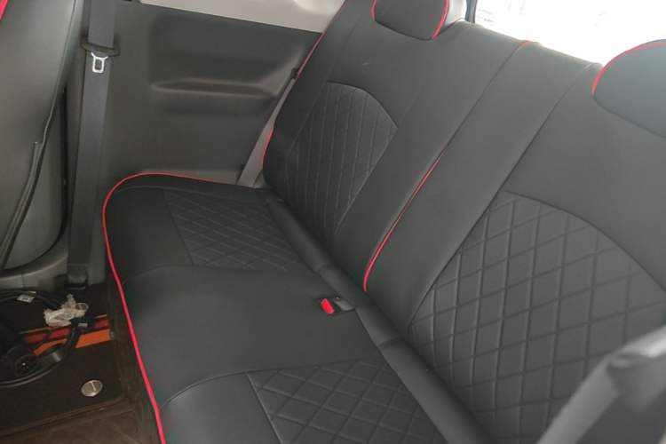 Used Geely Galaxy Panda 2025 210km Panda Kart Left Rear Seat