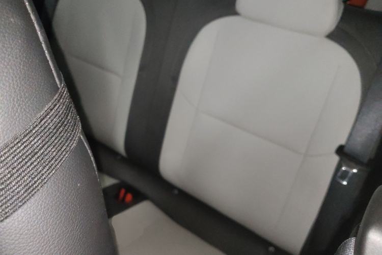 Used Geely Galaxy Panda 2025 210km Panda Rider Left Rear Seat