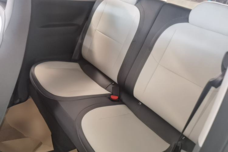 Used Geely Galaxy Panda 2025 210km Panda Kart Left Rear Seat