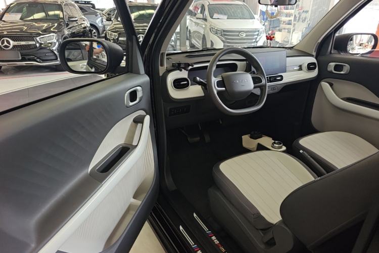 Used Geely Galaxy Panda 2025 210km Panda Kart Left Rear Seat