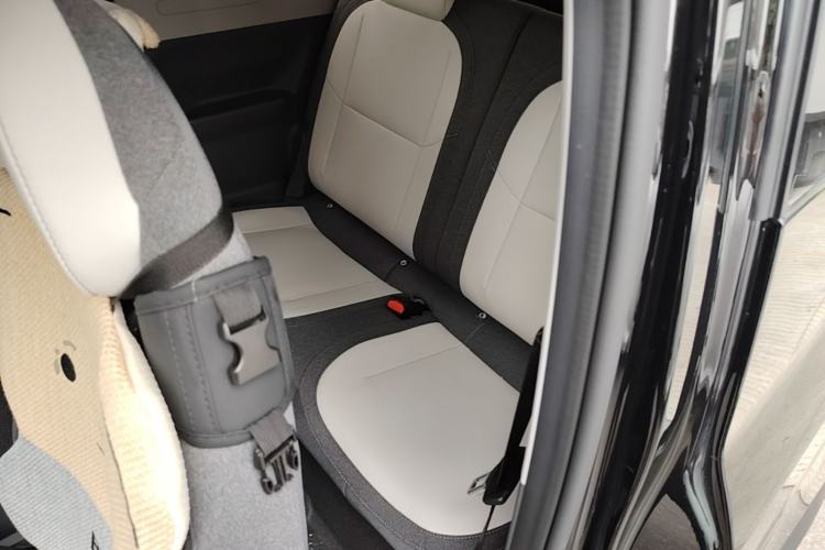 Used Geely Galaxy Panda 2025 210km Panda Kart Left Rear Seat