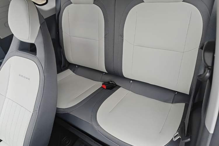 Used Geely Galaxy Panda 2025 210km Panda Kart Left Rear Seat