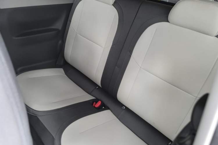 Used Geely Galaxy Panda 2025 210km Panda Kart Left Rear Seat
