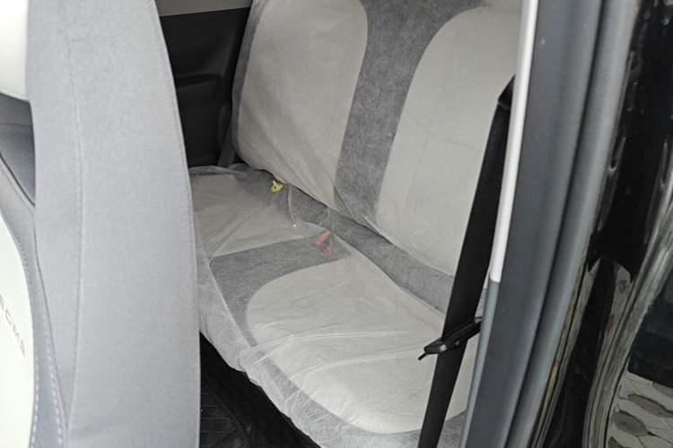Used Geely Galaxy Panda 2025 210km Panda Kart Left Rear Seat