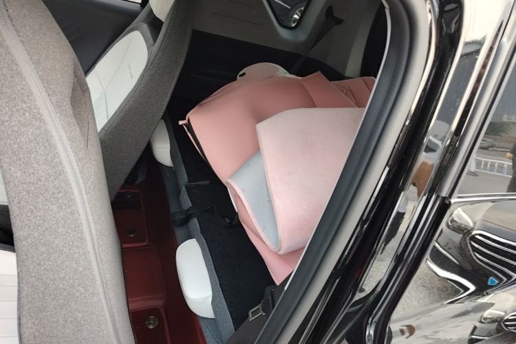 Used Geely Galaxy Panda 2025 210km Panda Kart Left Rear Seat
