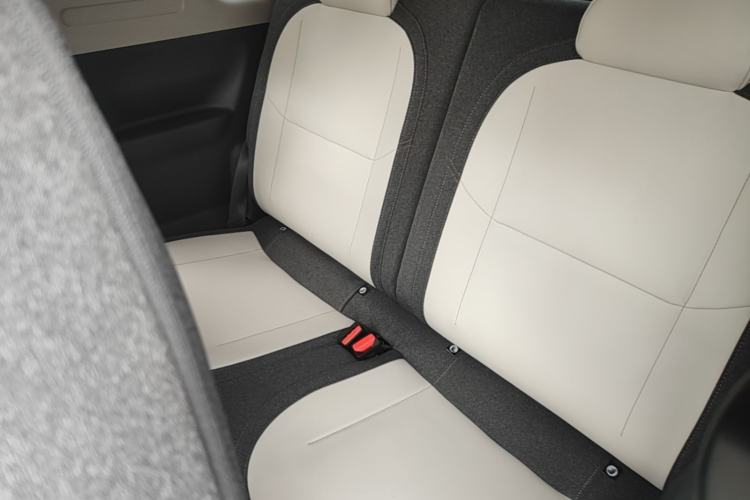 Used Geely Galaxy Panda 2025 210km Panda Kart Left Rear Seat