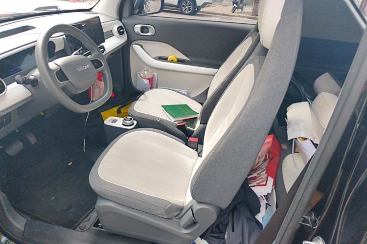 Used Geely Galaxy Panda 2025 210km Panda Kart Left Rear Seat
