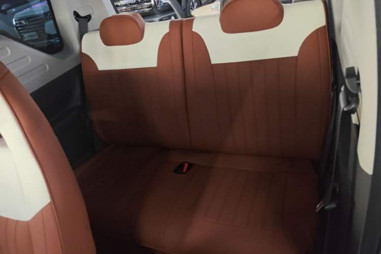Used Geely Galaxy Panda 2025 210km Panda Kart Left Rear Seat
