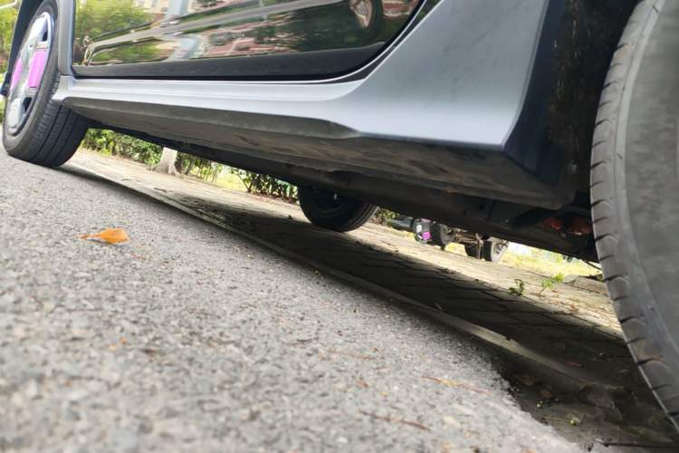 Used Geely Galaxy Panda 2025 210km Panda Kart Left Side Sill