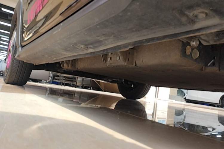 Used Geely Galaxy Panda 2025 210km Panda Kart Left Side Sill