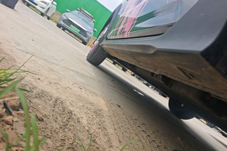 Used Geely Galaxy Panda 2025 210km Panda Kart Left Side Sill