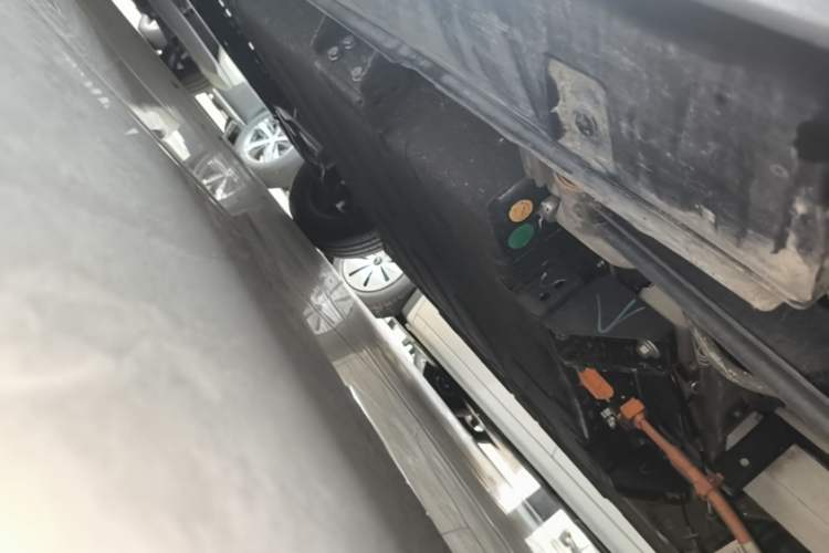 Used Geely Galaxy Panda 2025 210km Panda Kart Left Side Sill