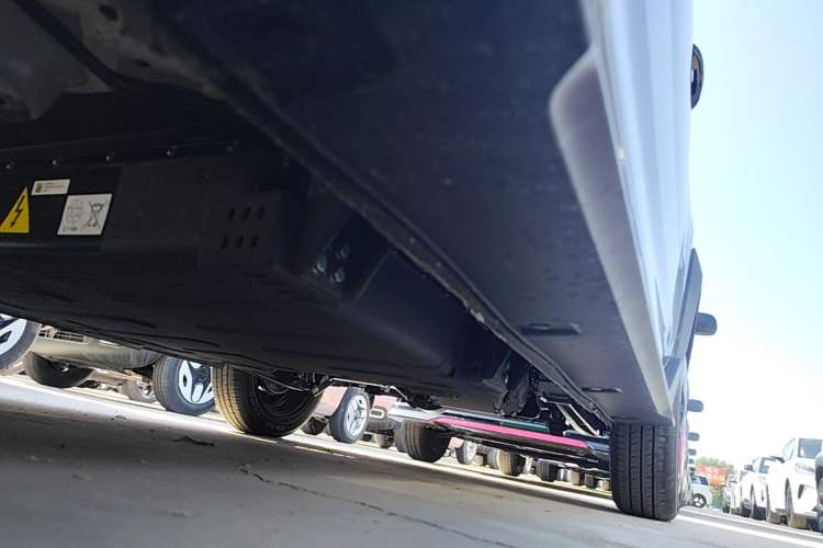 Used Geely Galaxy Panda 2025 210km Panda Kart Left Side Sill