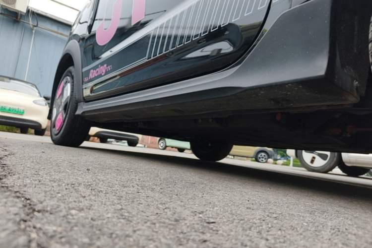 Used Geely Galaxy Panda 2025 210km Panda Kart Left Side Sill
