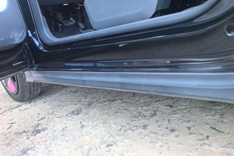 Used Geely Galaxy Panda 2025 210km Panda Kart Left Side Sill