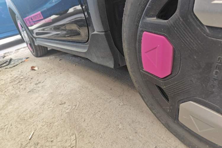 Used Geely Galaxy Panda 2025 210km Panda Kart Left Side Sill