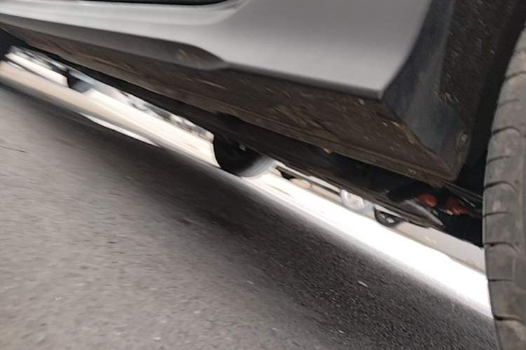 Used Geely Galaxy Panda 2025 210km Panda Kart Left Side Sill