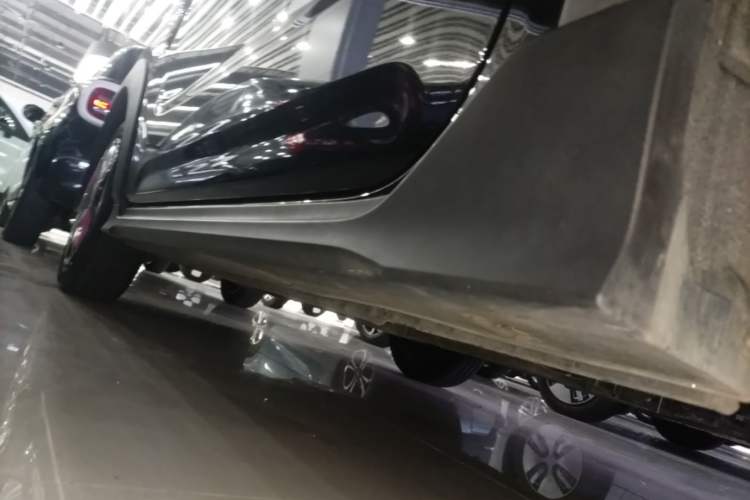 Used Geely Galaxy Panda 2025 210km Panda Kart Left Side Sill