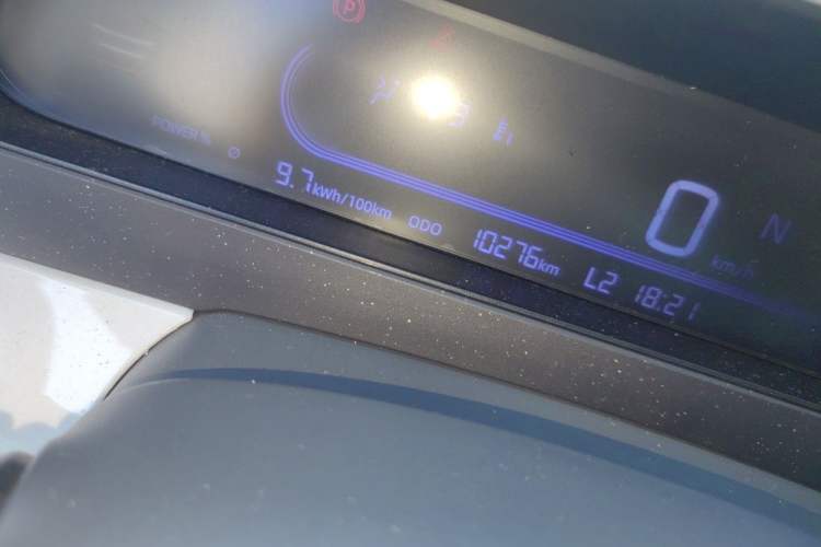 Used Geely Galaxy Panda 2025 210km Panda Kart Odometer Close Up