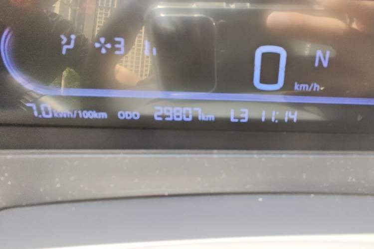 Used Geely Galaxy Panda 2025 210km Panda Kart Odometer Close Up