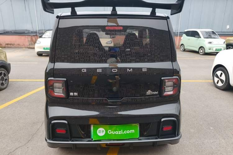 Used Geely Galaxy Panda 2025 210km Panda Kart Rear